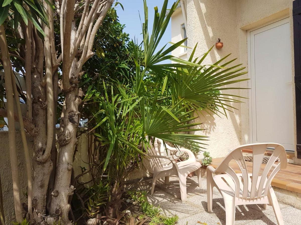 Maison Charmante A Sainte-Marie Avec Grand Jardin Екстер'єр фото